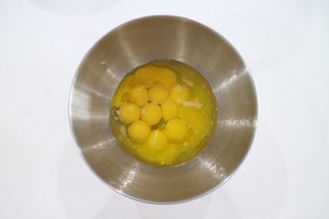 蛋糕胚零失败的做法,怎样烘焙蛋糕胚