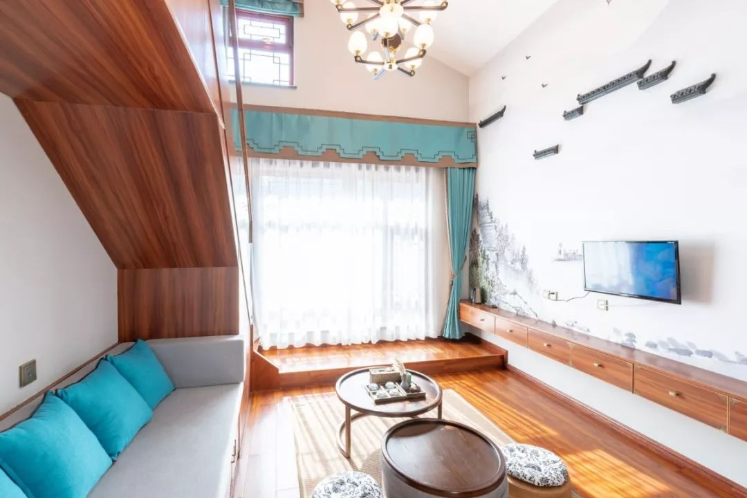 秋景徒步、汗蒸唱K,吃满族特色二八席,最适合团建的怀柔秘境