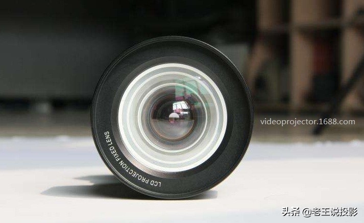 投影镜头脏了怎么办,投影仪内镜头脏了用什么擦干净
