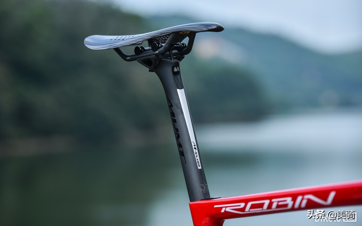 瑞豹robinevo和sparksramevo对比,瑞豹无线电变公路车