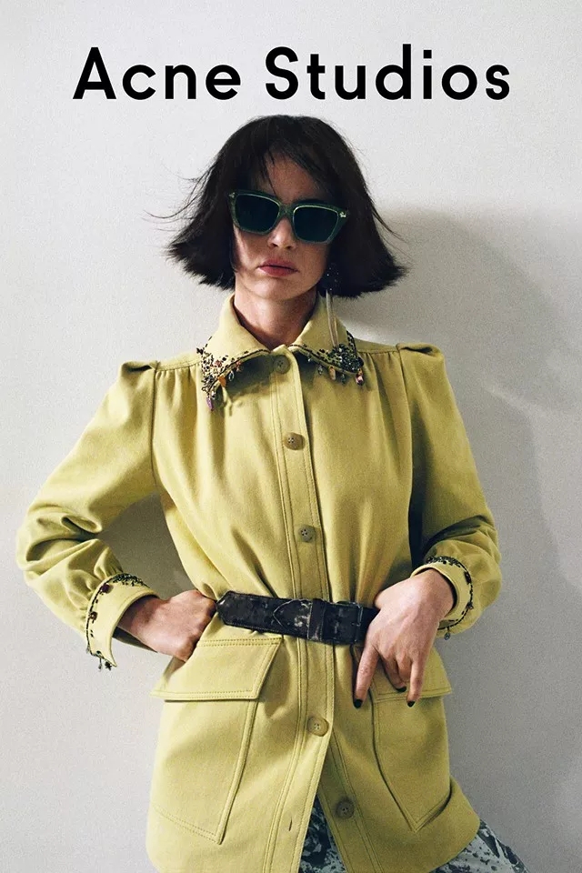 acnestudios蓝毛衣,acnestudios红毛衣