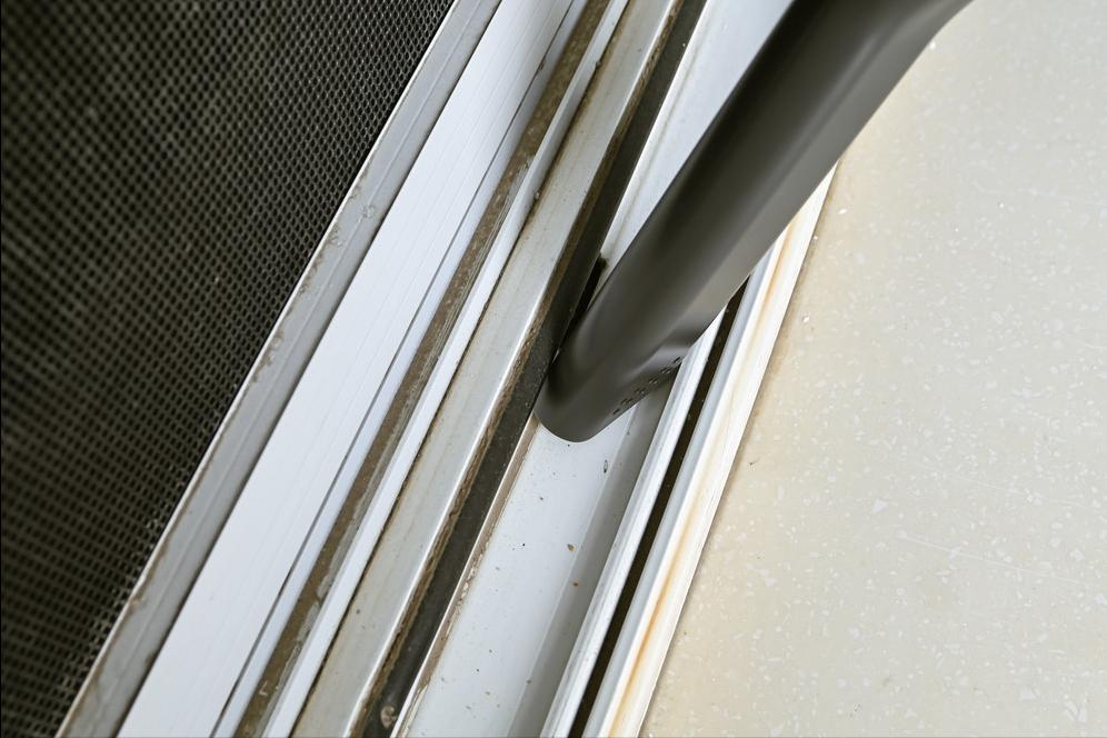 顺造Z11Max吸拖版“主动断发”吸尘器值得买吗？（附：戴森对比）