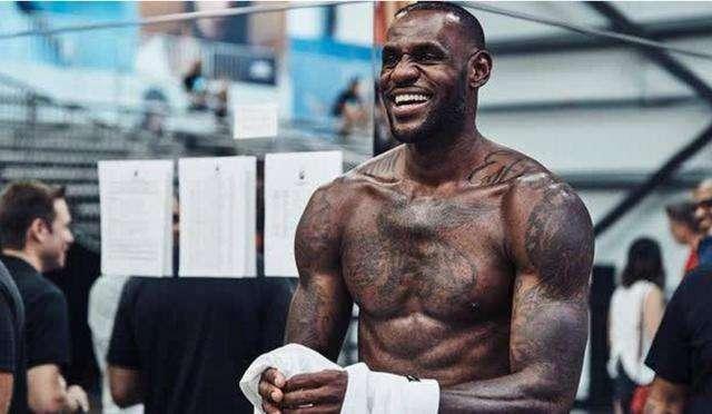 lebronjames简介,勒布朗詹姆斯james