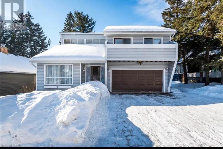 加拿大200万人民币房子,加拿大别墅200万人民币