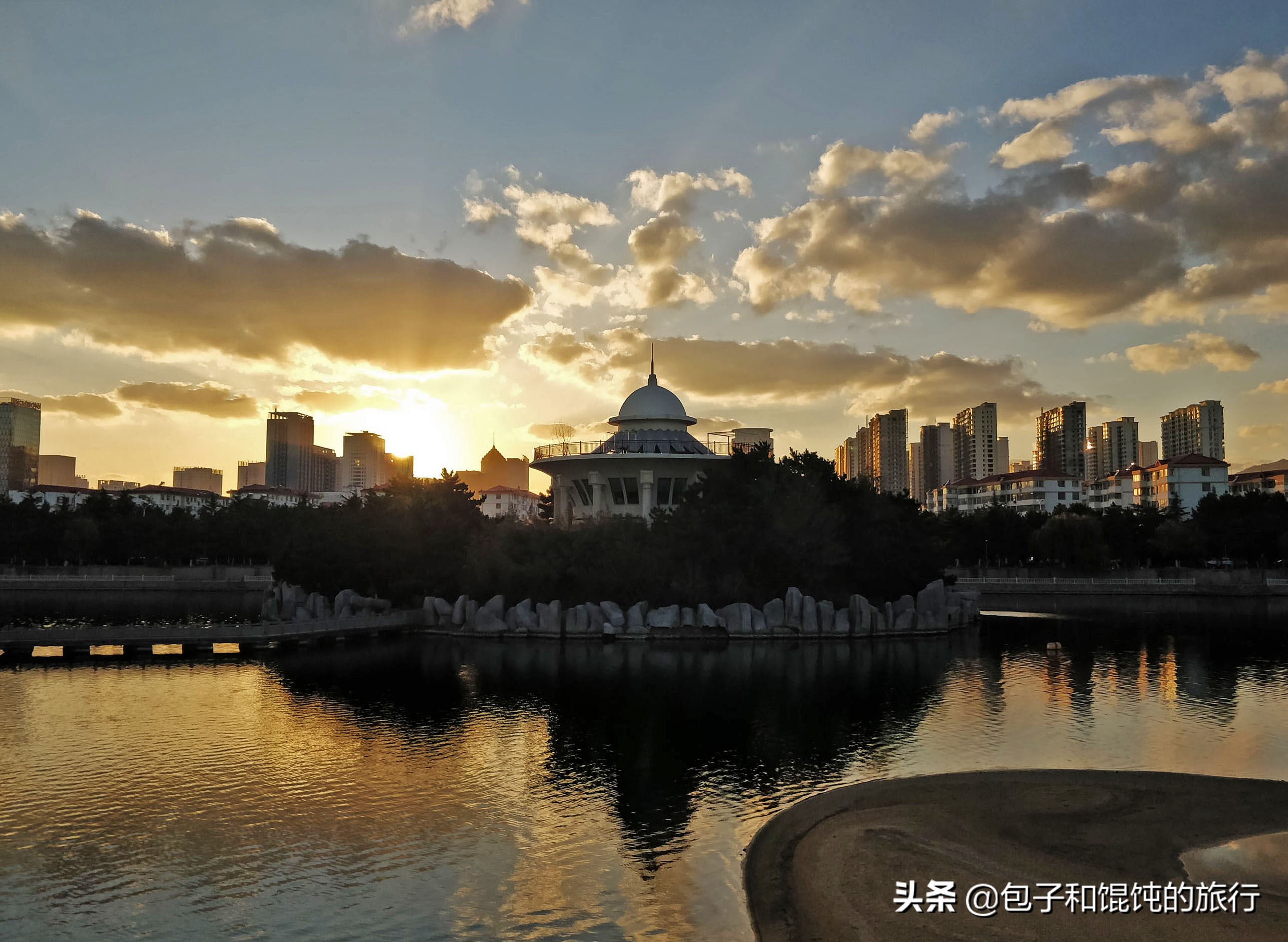 大海边的房子豪华别墅,大海边的老房子