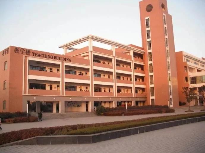 合肥最强的六所高中,合肥八中教育集团翡翠中学第一名