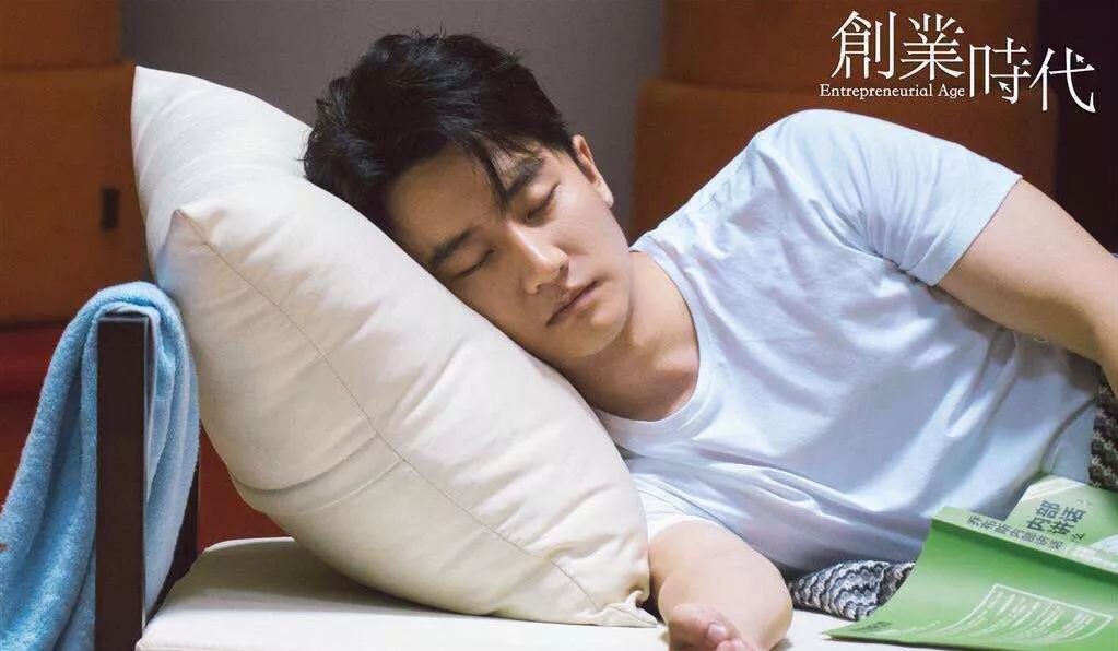 黄轩最近怎么没消息了,黄轩过气