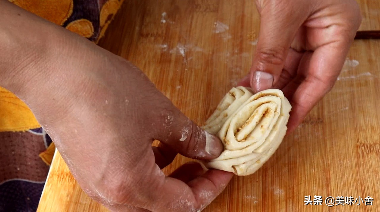 蒸花卷馒头怎么蒸才松软,怎么蒸花卷馒头教程