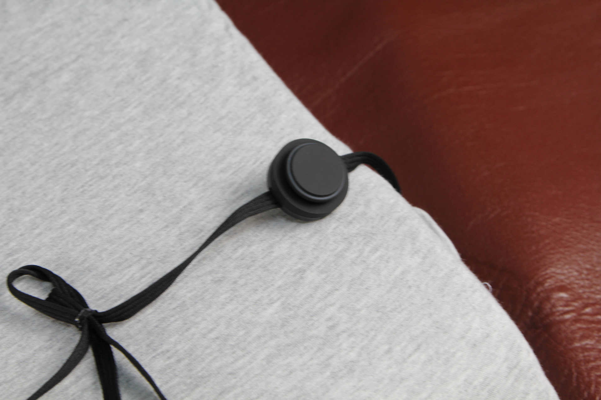 枕头推荐助睡眠测评,助眠弹簧安睡枕