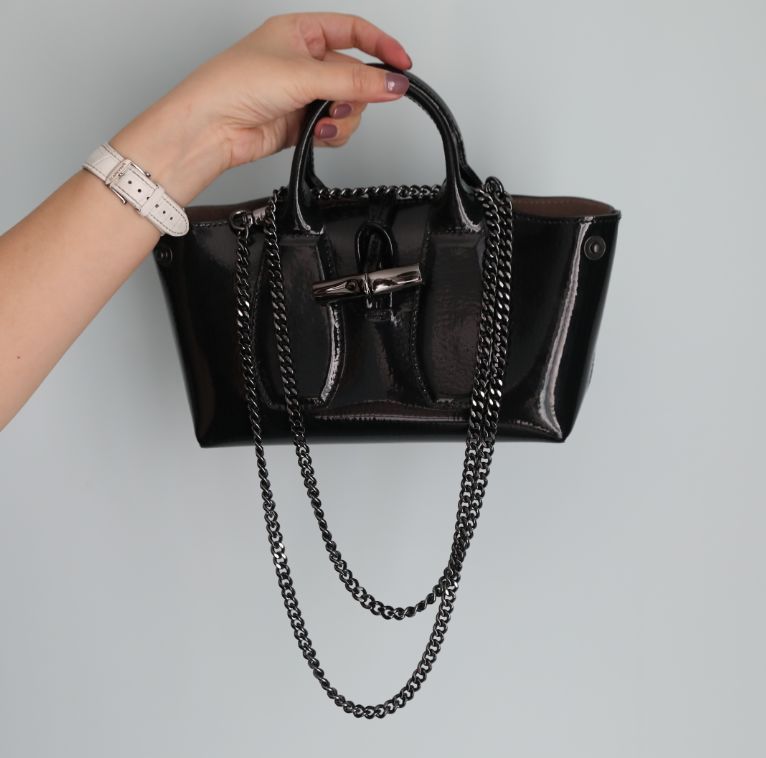 珑骧的包包怎么样好看吗,珑骧包包硬吗