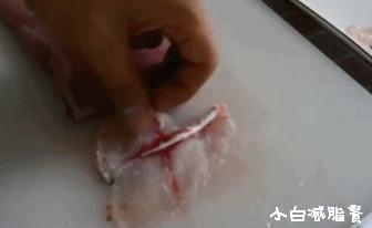斑鱼片切法教程,斑鱼片正确切法