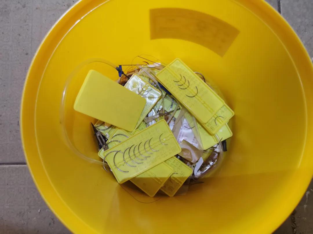 废弃厂房里的“卖肾”交易：买肾人花55万，卖肾人得4.5万！