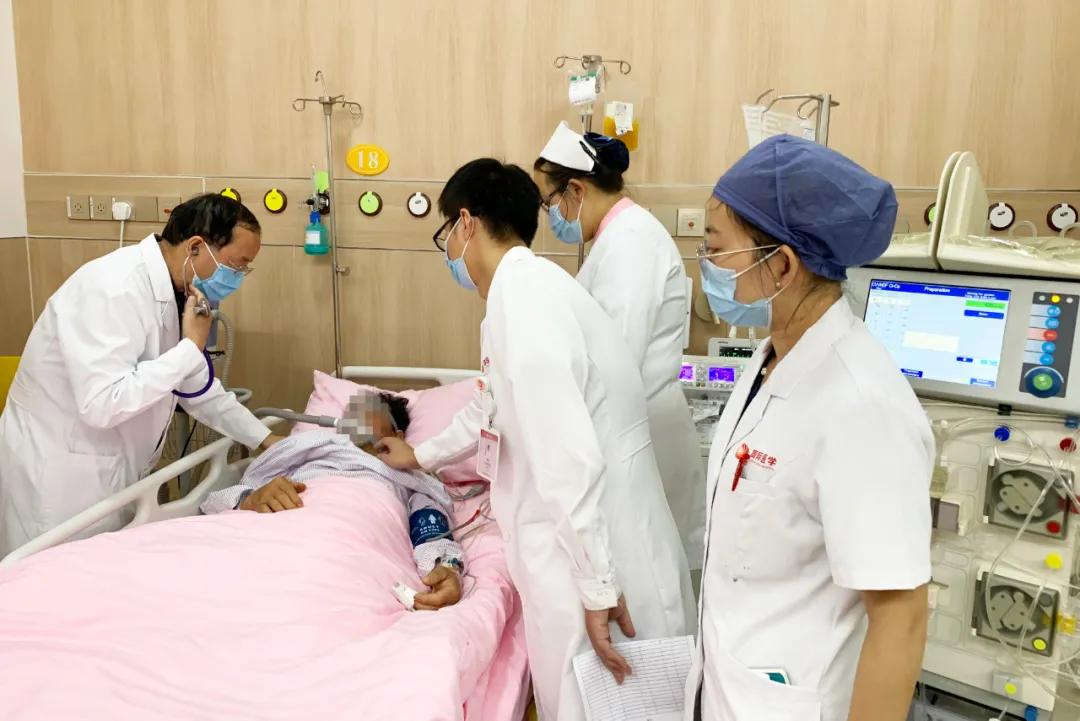 72小时紧急救治！西安64岁危重出血热患者闯过生死关