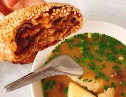 老北京地道的烧饼哪里最好吃,老北京的烧饼到底有多神奇