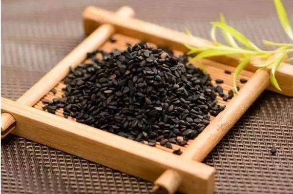 秋冬季节常喝它，滋养肝肾又养血润燥