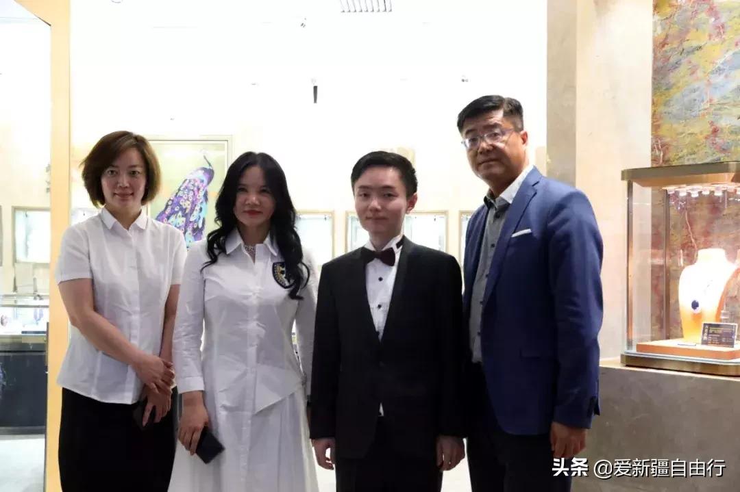 沈文裕钢琴独奏前奏曲,沈文裕独奏音乐会