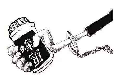 男子偷蜂蜜被拘留下集,男子深夜偷蜂蜜被抓