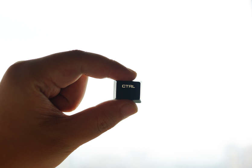 樱桃键盘87键推荐,磁轴键盘手感和机械键盘手感一样