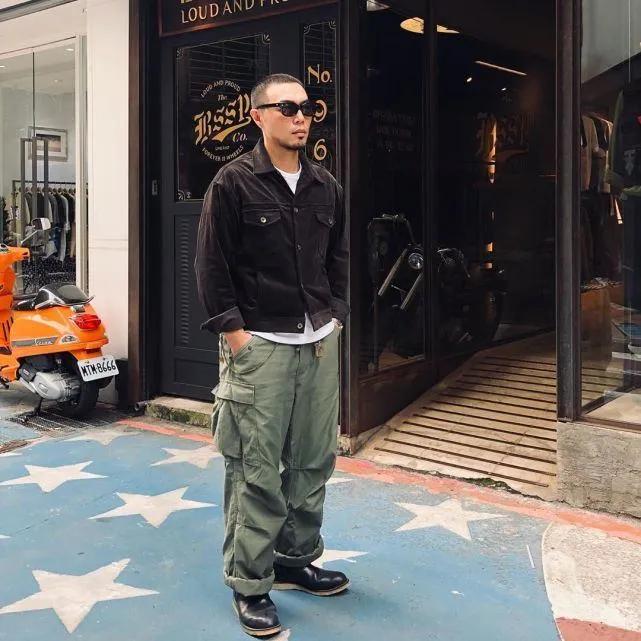 帅气有型还能解放双手，英军的货物短裤你值得拥有