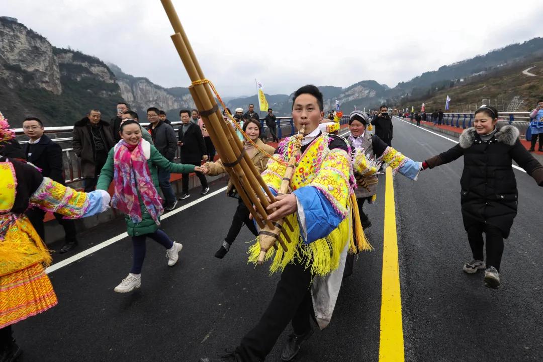 伟大壮举中国脱贫,彪炳史册历史性胜利