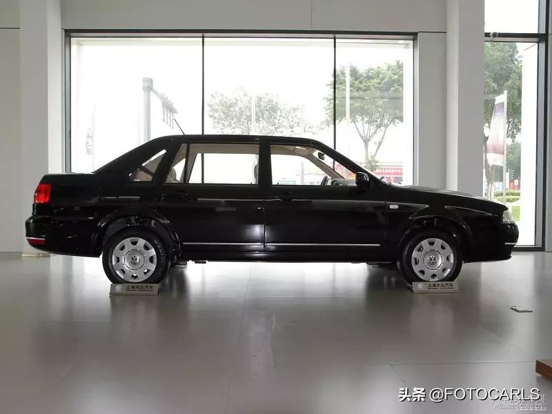 大众桑塔纳志俊1.8L实拍,当年性价比超高的B级车,你作何评价?