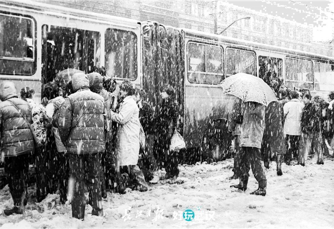 武汉70周年的变化发展,湖北武汉70年荆楚巨变