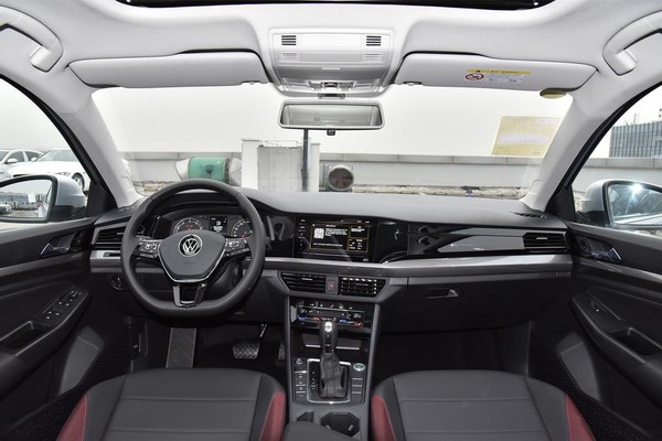 空间大动力好舒适性好的轿车推荐,宝来2023款1.5l自动畅行限量版动力