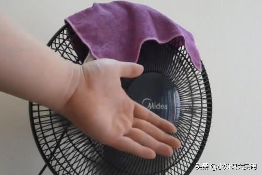 不用冰块自制空调风扇,自制空气降温风扇
