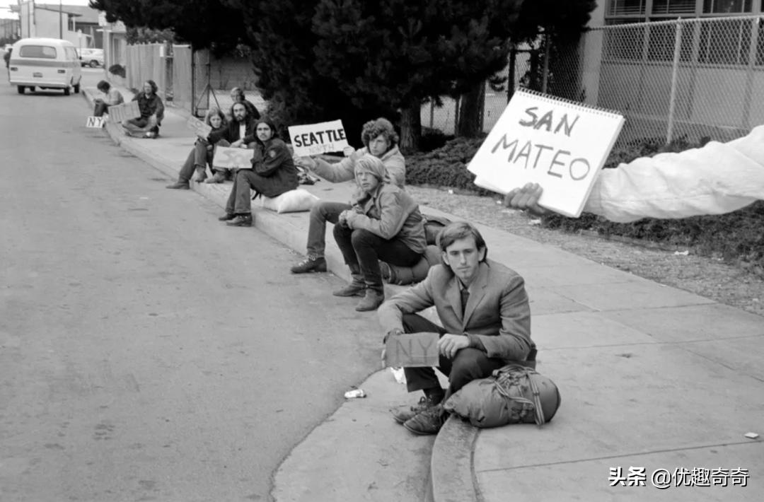 那些撩大腿搭便车的女孩，有的变成了姓奴
