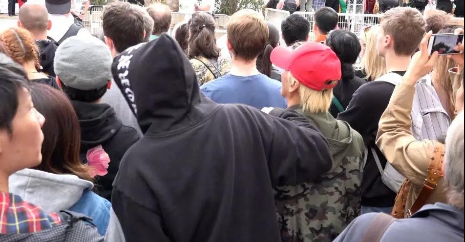 用瑜伽唤醒一天精神状态,精神不在状态怎么恢复