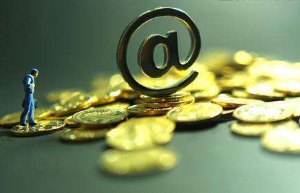 互金一声叹息丨棱镜