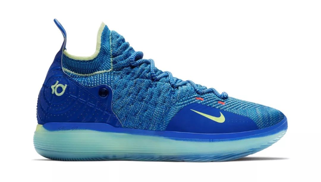 kd杜兰特战靴简版5代,kd球鞋最新