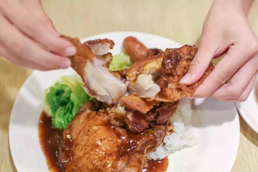 刚开店就被公认不好吃的港式餐厅,人未到齐不要动筷