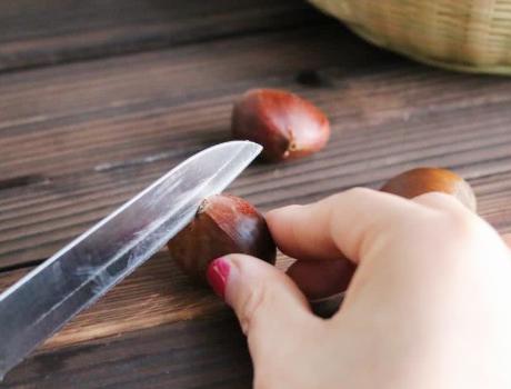 生板栗快速剥壳,生板栗快速剥壳的窍门