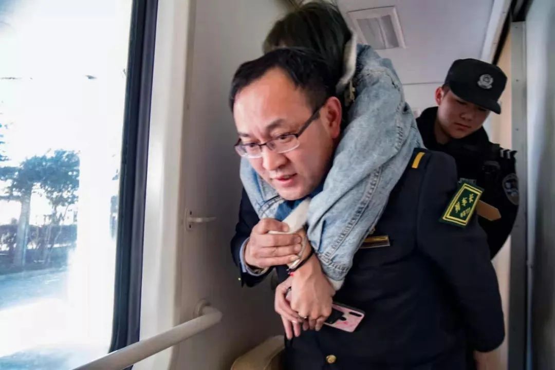 进火车站再出去找谁,在火车站遇到问题找谁