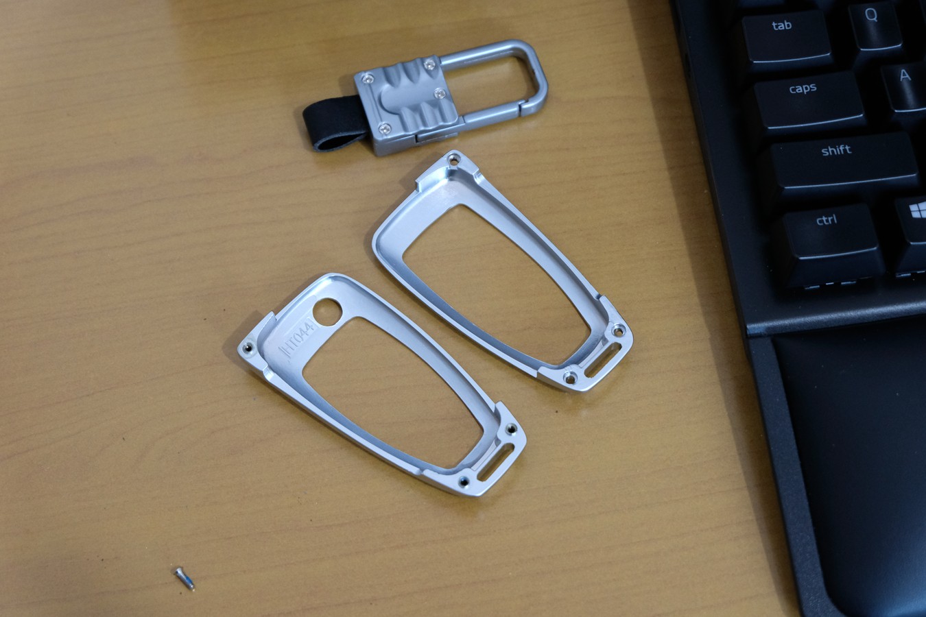 福克斯车钥匙进水维修,福克斯钥匙进水失灵的解决办法