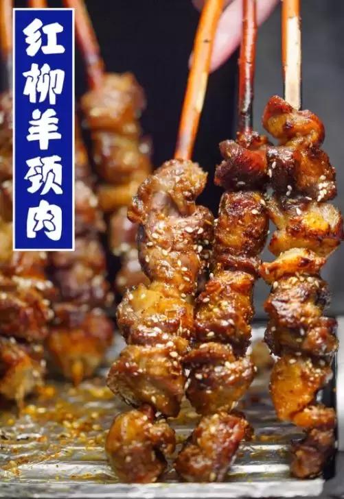 半年5家直营店，不得不说，这家串儿店“怪会玩的”