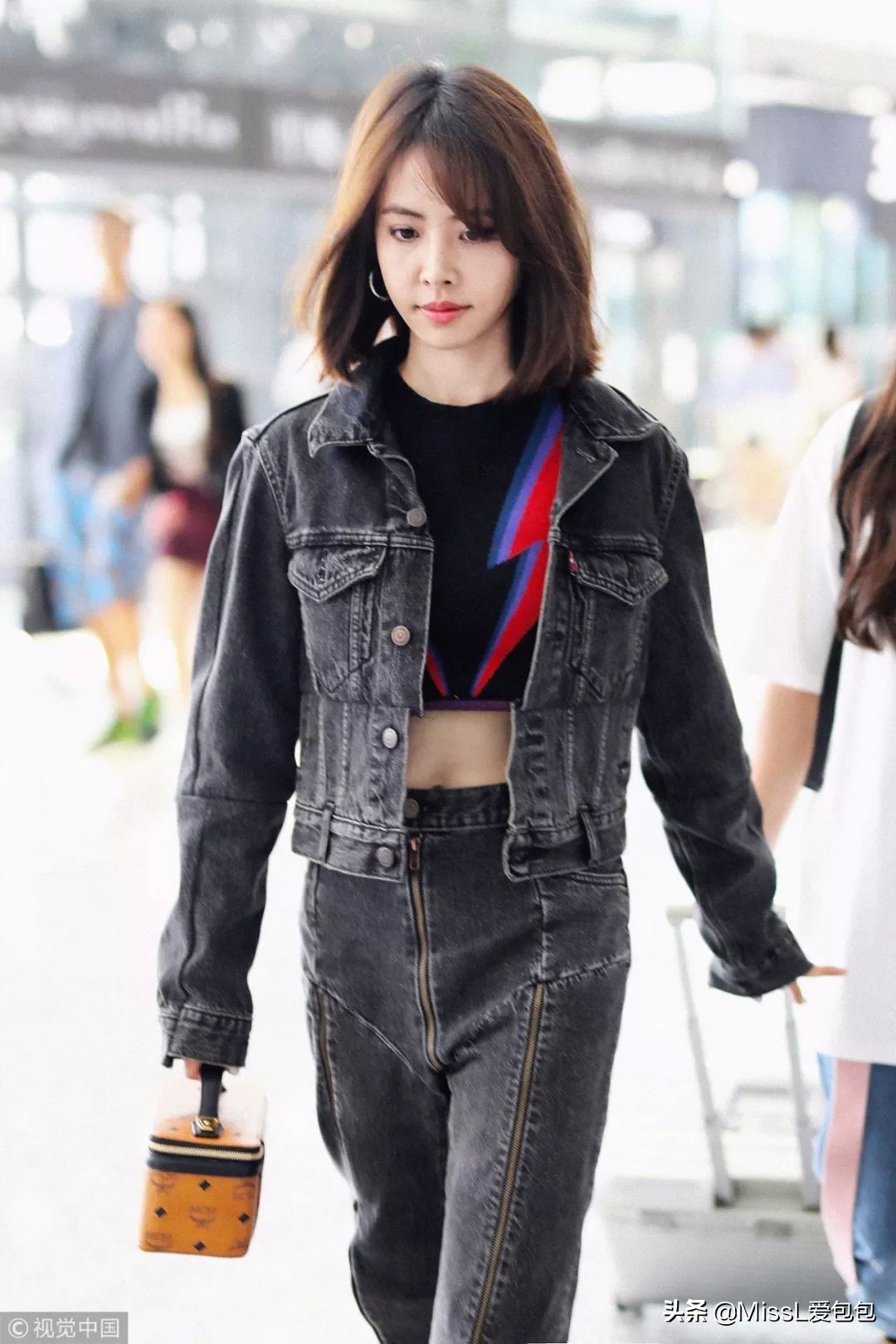 百变天后蔡依林热舞,蔡依林私服潮范十足