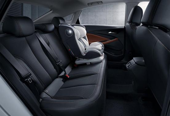 年轻人专属，高颜值配车联网，全新别克威朗Pro，13万不到