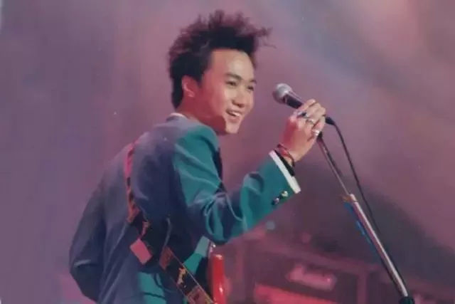 黄家驹最后一任女友现状,黄家驹历任女友现状