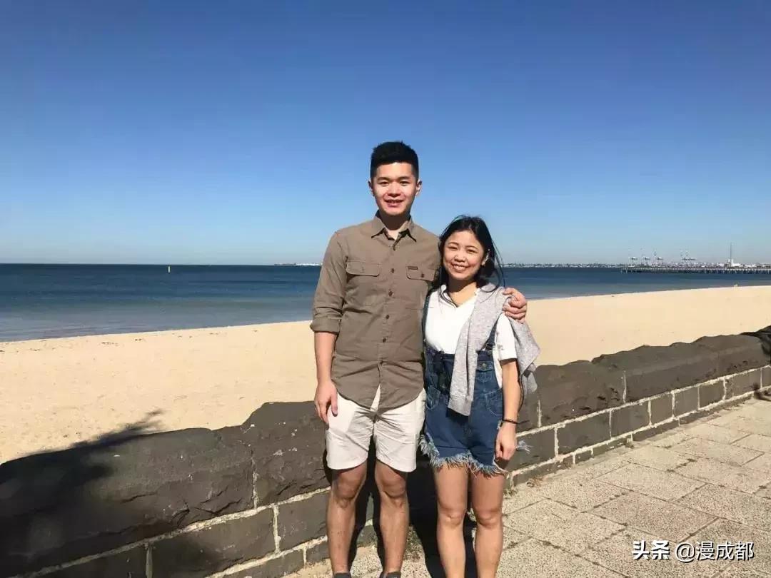 漂洋过海来成都，这对情侣将极致美食开在最不起眼的地方