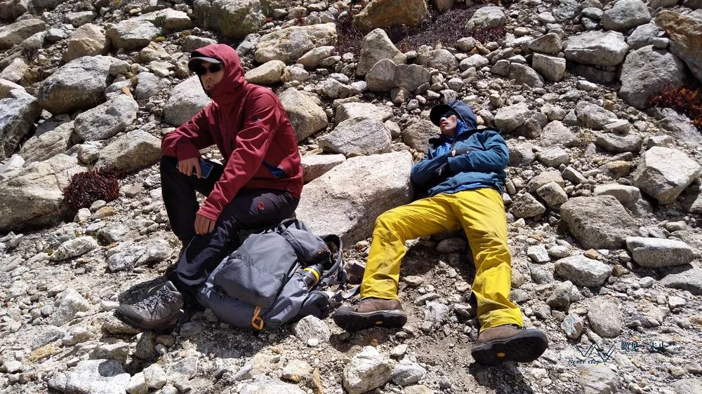 高山之巅的感悟,高山低谷的感悟