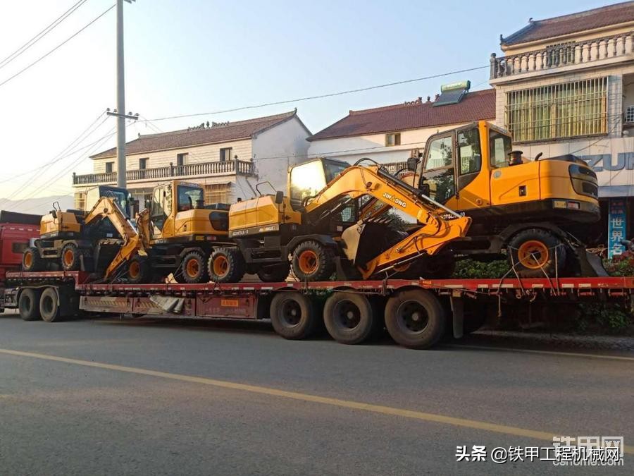 四年买8台晋工轮挖，培养20多个老板，跟老郭开挖机的人都发了