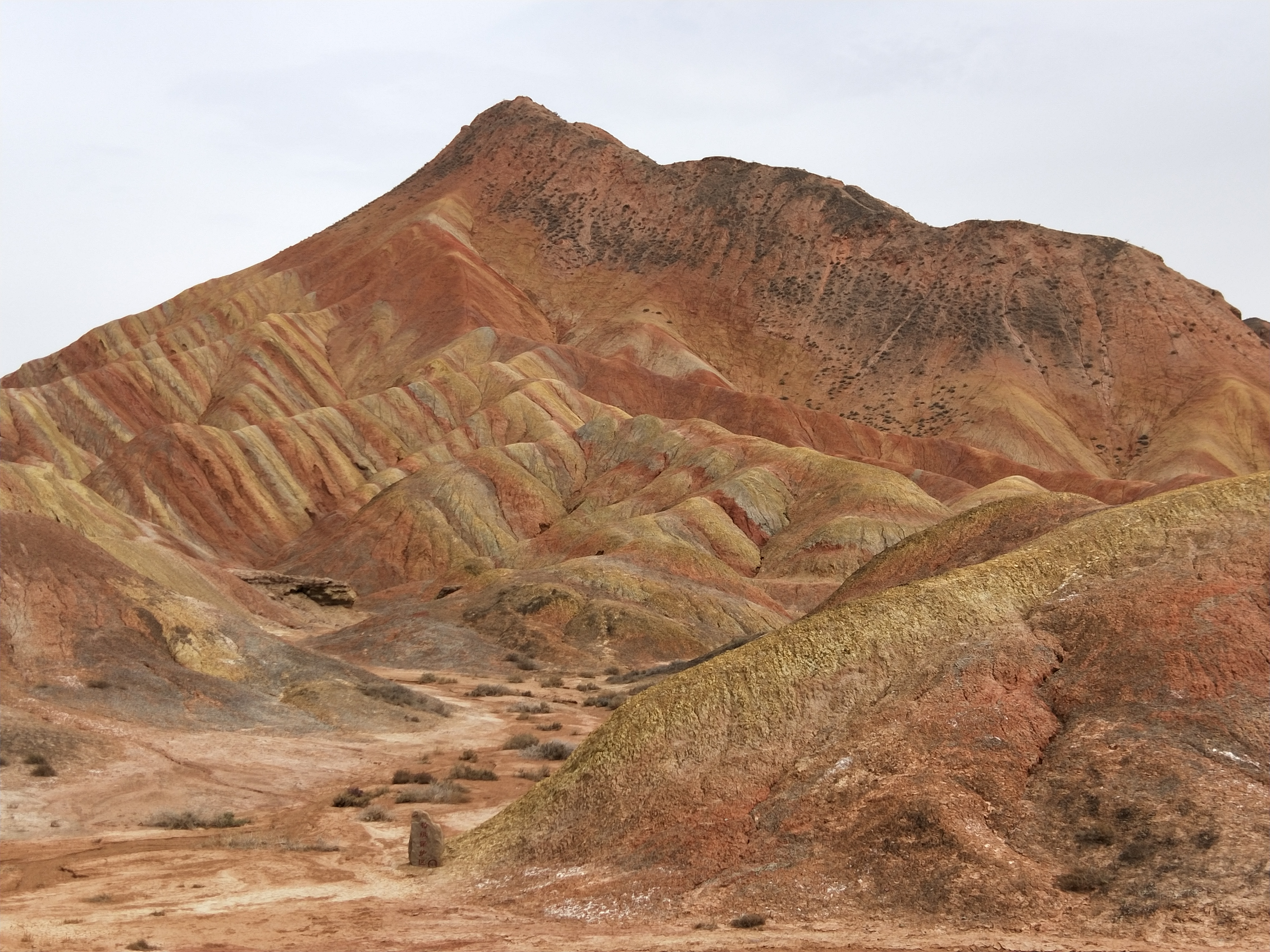 甘肃张掖七彩丹霞旅游攻略,游玩大西北甘肃省张掖市七彩丹霞