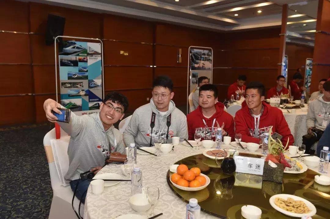 中车唐山公司高铁列车,中车唐山公司第一列高铁