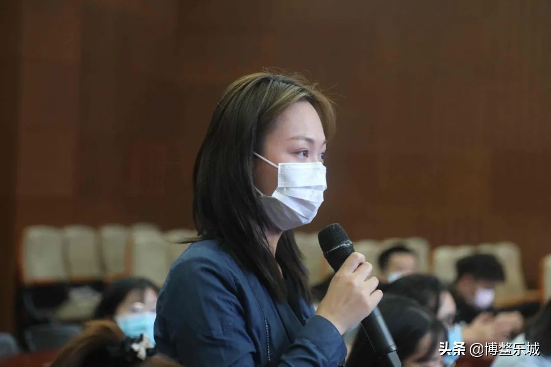 这场发布会很感人!正如一位失明58年的老人在乐城所说:“我要好好看看这个时代”!