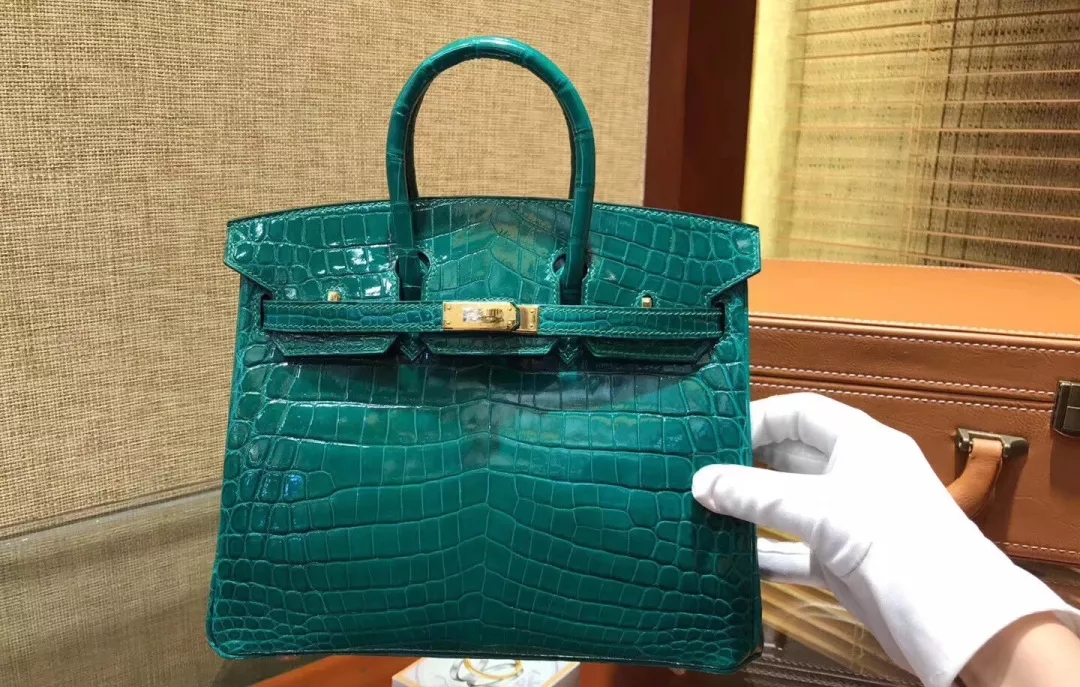 想要鉴别真假爱马仕，打假委鉴定中心教您学会六步搞定