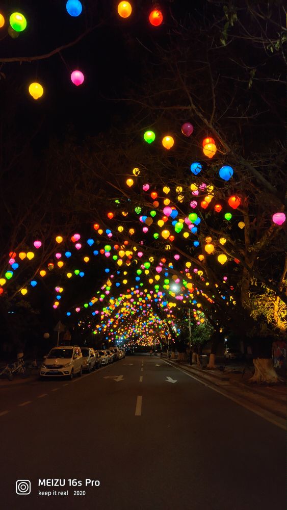 最美好的年纪活成了最糟糕的自己,在最好的年纪里过着最悲哀的生活