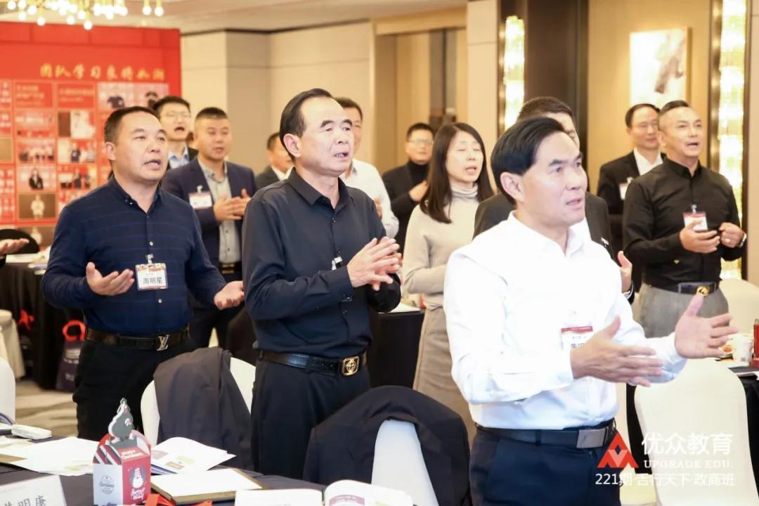 “如果早五年来，我的企业会更好。”221期舌行天下圆满收官