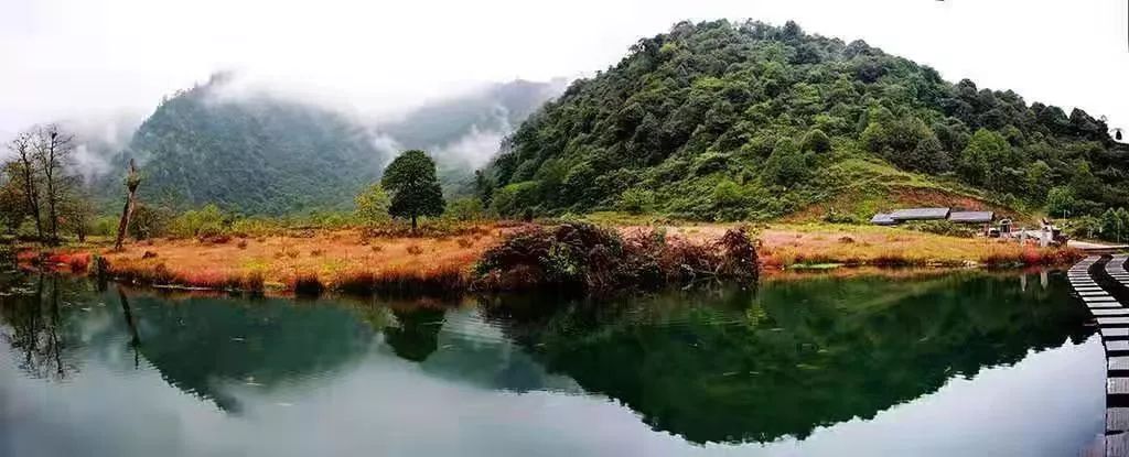 红了！黑竹沟迎来颜值巅峰，分分钟带你穿越五彩童话世界